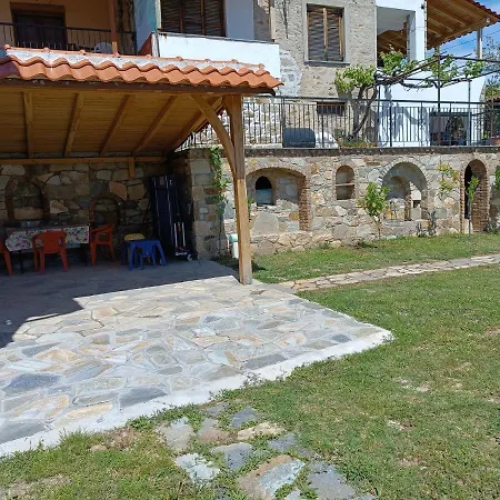 Lenia's Traditional House Agios Nikolaos (Chalkidiki)