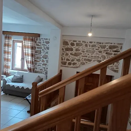 Semesterbostad Lenia's Traditional House Agios Nikolaos (Chalkidiki)