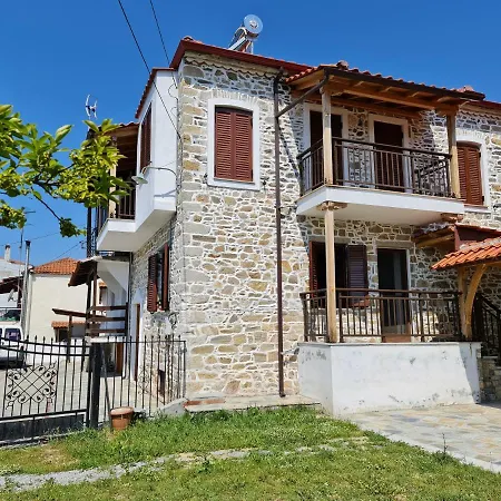 Lenia's Traditional House